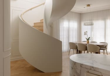 Georgie Residential: A Timeless Family Residence